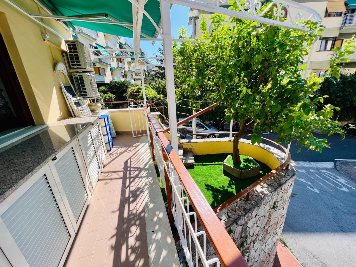 Treehouse Sorrento Apartment Exteriér fotografie